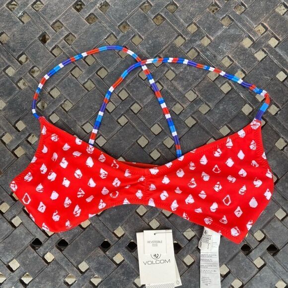 VOLCOM PRIDE RED/WHITE/BLUE REVERSIBLE V NECK BIKINI TOP SIZE SMALL NWT - Picture 5 of 14